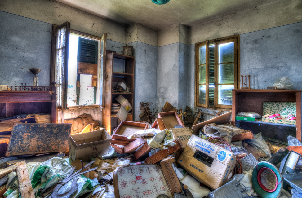 HOARDING: A THREAT TO AGING IN PLACE